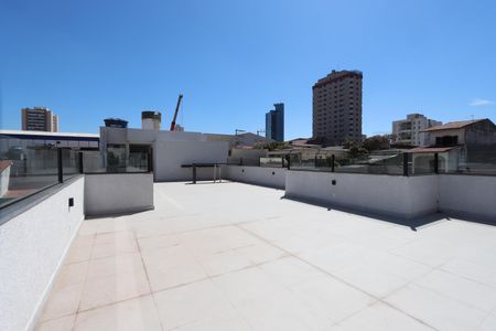 Apartamento à venda com 37m², 2 quartos e sem vagaÁrea Comum - Rooftop