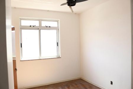Quarto 1 de apartamento para alugar com 3 quartos, 90m² em Barro Preto, Belo Horizonte