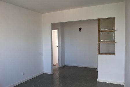 Sala de apartamento para alugar com 3 quartos, 90m² em Barro Preto, Belo Horizonte