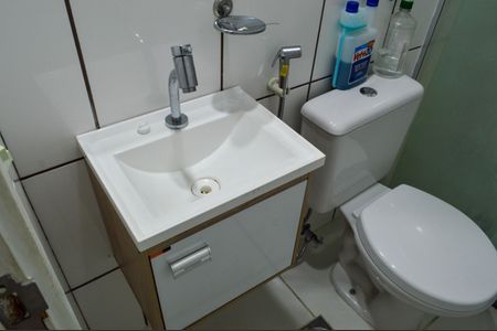 Apartamento à venda com 60m², 2 quartos e 1 vaga Apartamento à venda com 60m², 2 quartos e 1 vagaBanheiro da Suíte