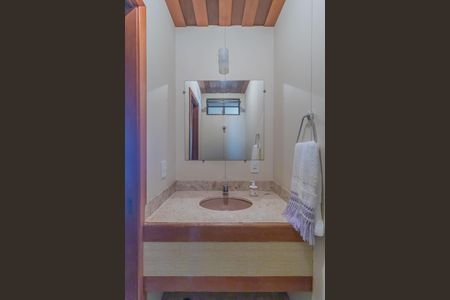 Apartamento à venda com 155m², 4 quartos e 2 vagas Apartamento à venda com 155m², 4 quartos e 2 vagasLavabo