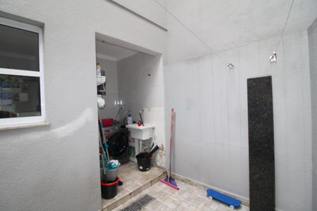 Casa à venda com 100m², 3 quartos e 2 vagasÁrea de Serviço