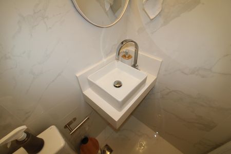 Casa à venda com 100m², 3 quartos e 2 vagasLavabo