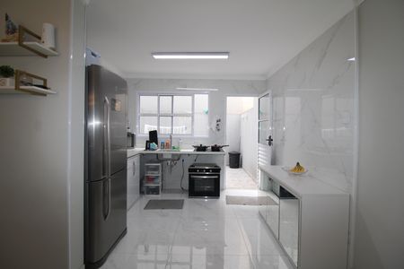 Sala/Cozinha de casa à venda com 3 quartos, 100m² em Vila Basileia, São Paulo