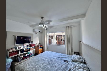 Casa de condomínio à venda com 140m², 3 quartos e 1 vaga Casa de condomínio à venda com 140m², 3 quartos e 1 vagaSuíte