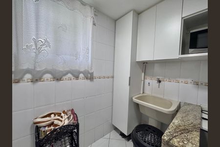 Casa de condomínio à venda com 140m², 3 quartos e 1 vaga Casa de condomínio à venda com 140m², 3 quartos e 1 vagaCozinha e Área de Serviço