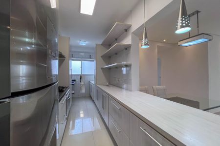 Apartamento à venda com 94m², 3 quartos e 2 vagasCozinha