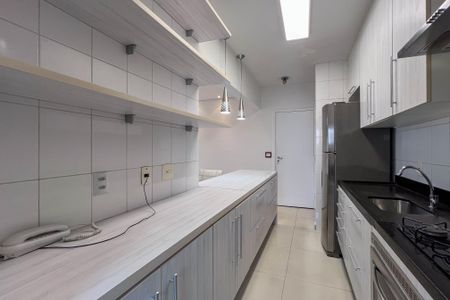 Apartamento à venda com 94m², 3 quartos e 2 vagasCozinha