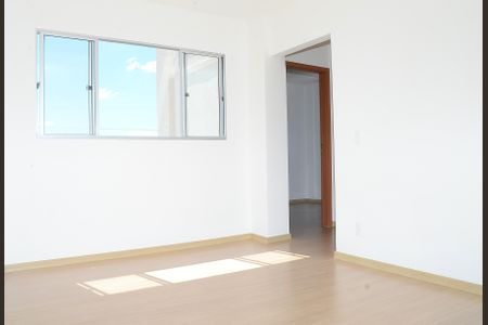 Sala de apartamento à venda com 2 quartos, 49m² em Goiânia, Belo Horizonte