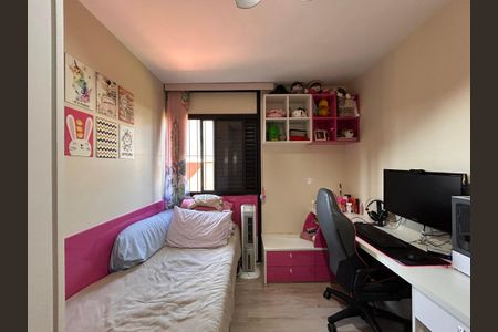 Apartamento à venda com 75m², 3 quartos e 2 vagasQuarto 1
