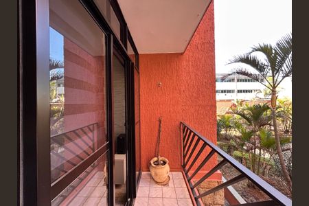 Varanda da Sala de apartamento à venda com 3 quartos, 75m² em Jardim Íris, São Paulo
