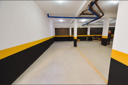 Apartamento à venda com 71m², 2 quartos e 2 vagas Apartamento à venda com 71m², 2 quartos e 2 vagasGaragem