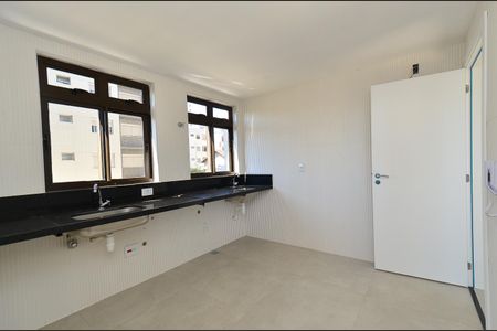 Apartamento à venda com 71m², 2 quartos e 2 vagas Apartamento à venda com 71m², 2 quartos e 2 vagasCozinha