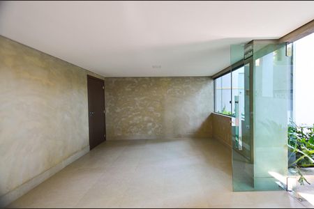 Apartamento à venda com 71m², 2 quartos e 2 vagas Apartamento à venda com 71m², 2 quartos e 2 vagasHall de entrada