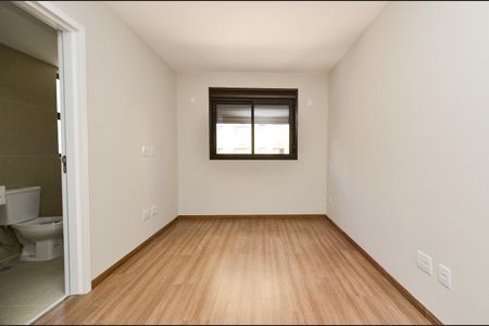 Apartamento à venda com 71m², 2 quartos e 2 vagas Apartamento à venda com 71m², 2 quartos e 2 vagasSuíte