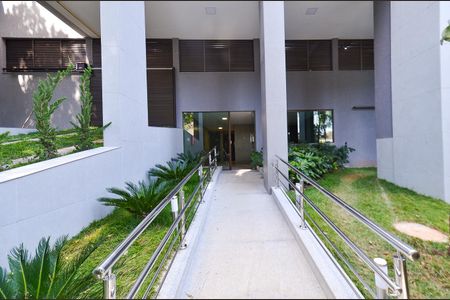 Apartamento para alugar com 71m², 2 quartos e 2 vagas Apartamento para alugar com 71m², 2 quartos e 2 vagasEntrada