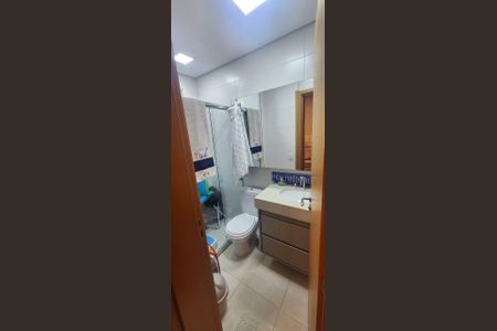 Apartamento à venda com 98m², 2 quartos e 2 vagasBanheiro