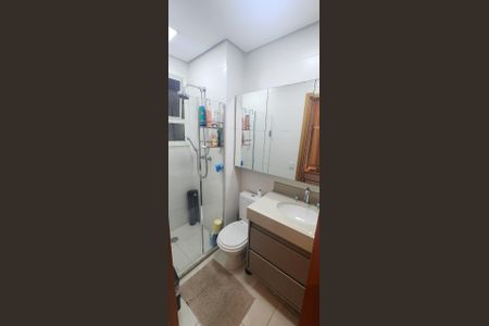 Apartamento à venda com 98m², 2 quartos e 2 vagasBanheiro