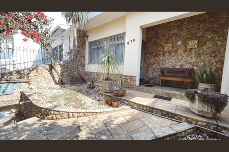 Casa à venda com 273m², 3 quartos e 4 vagas Casa à venda com 273m², 3 quartos e 4 vagasJardim