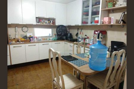 Apartamento à venda com 182m², 4 quartos e 2 vagas