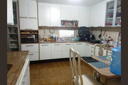 Apartamento à venda com 182m², 4 quartos e 2 vagas