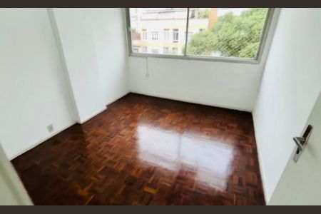 Apartamento à venda com 80m², 3 quartos e 1 vaga