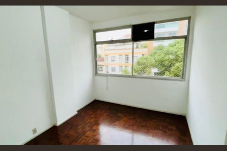 Apartamento à venda com 80m², 3 quartos e 1 vaga