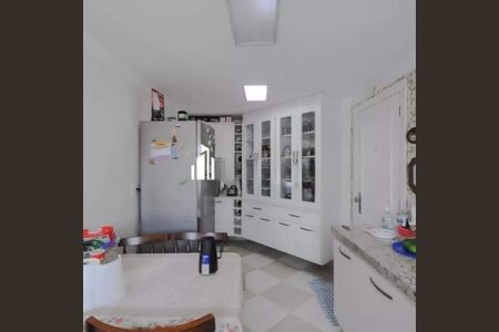 Apartamento à venda com 148m², 4 quartos e 3 vagas