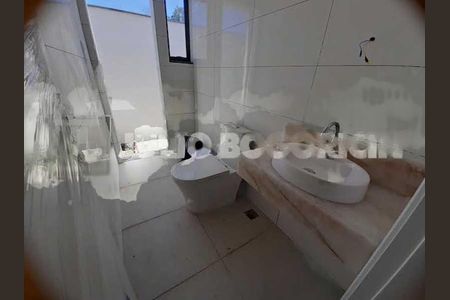 Casa de Condomínio à venda com 4 quartos, 214m² em Vargem Pequena, Rio de Janeiro