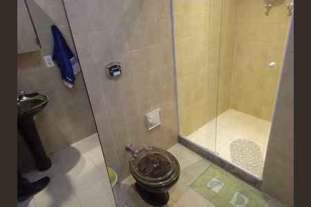 Apartamento à venda com 98m², 2 quartos e 1 vaga