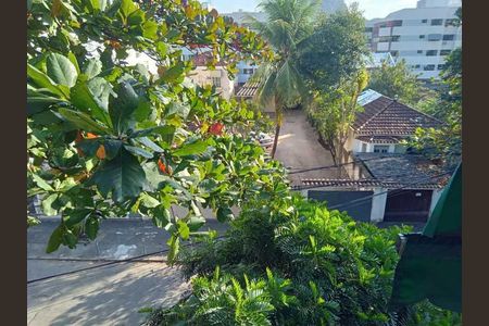 Apartamento à venda com 98m², 2 quartos e 1 vaga