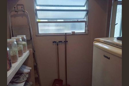 Apartamento à venda com 98m², 2 quartos e 1 vaga