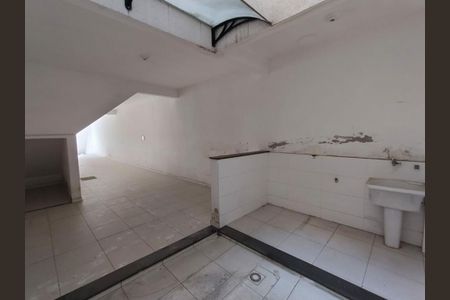 Casa à venda com 300m², 3 quartos e 5 vagas