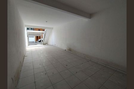 Casa à venda com 3 quartos, 300m² em Vila Granada, São Paulo