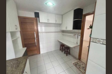 Apartamento à venda com 94m², 2 quartos e 2 vagas