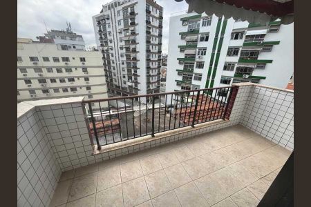 Apartamento à venda com 94m², 2 quartos e 2 vagas