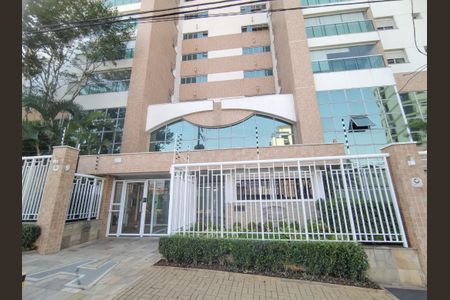 Apartamento à venda com 117m², 3 quartos e 3 vagas Apartamento à venda com 117m², 3 quartos e 3 vagasFachada