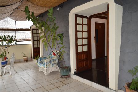 Apartamento à venda com 468m², 4 quartos e 8 vagasVaranda Cobertura