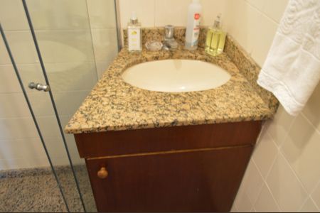 Apartamento à venda com 468m², 4 quartos e 8 vagasBanheiro