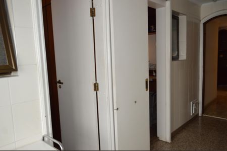 Apartamento à venda com 468m², 4 quartos e 8 vagasÁrea de Serviço