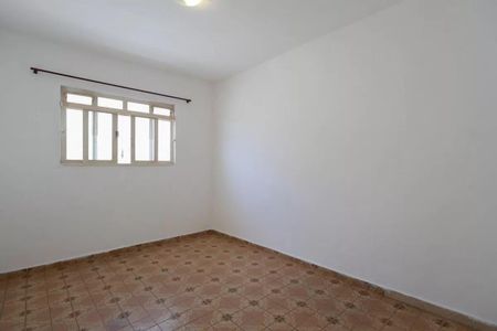 Casa à venda com 945m², 4 quartos e 2 vagas Casa à venda com 945m², 4 quartos e 2 vagasQuarto 4