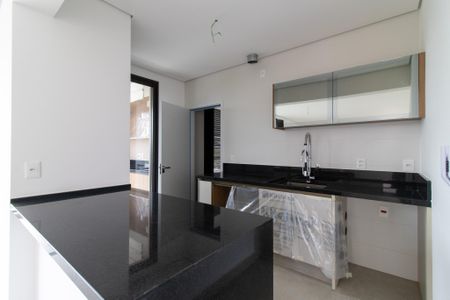 Apartamento à venda com 140m², 3 quartos e 3 vagas Apartamento à venda com 140m², 3 quartos e 3 vagasCozinha