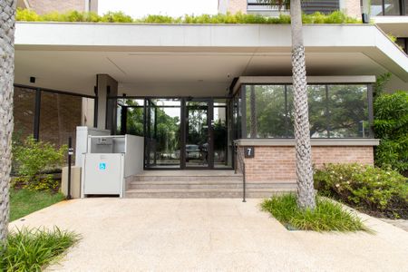 Apartamento à venda com 140m², 3 quartos e 3 vagas Apartamento à venda com 140m², 3 quartos e 3 vagasFachada