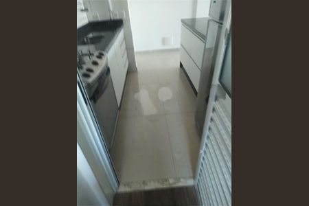 Apartamento à venda com 2 quartos, 81m² em Vila Amélia, São Paulo