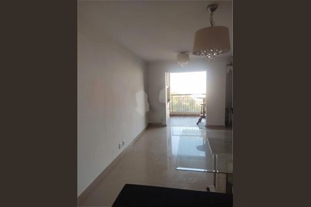 Apartamento à venda com 2 quartos, 81m² em Vila Amélia, São Paulo