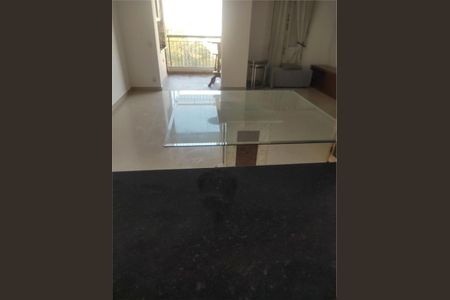 Apartamento à venda com 2 quartos, 81m² em Vila Amélia, São Paulo