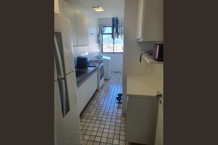 Apartamento à venda com 57m², 1 quarto e 1 vaga
