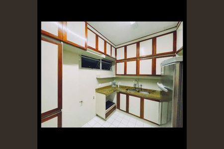 Apartamento à venda com 245m², 4 quartos e 2 vagas