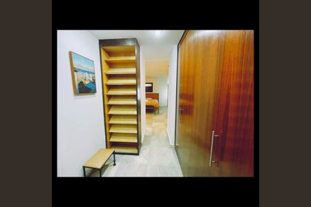 Apartamento à venda com 245m², 4 quartos e 2 vagas