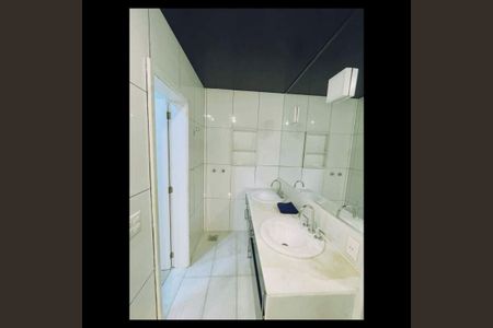 Apartamento à venda com 245m², 4 quartos e 2 vagas